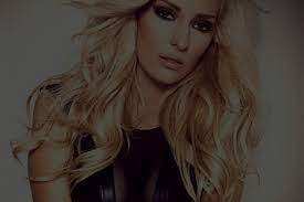 Lacey Savage's Instagram, Twitter & Facebook