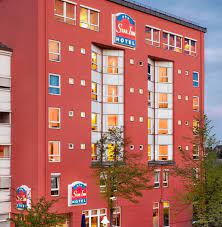 Late check out may be available if requested at the front desk during your stay. Star Inn Hotel Regensburg Zentrum Compact Tours