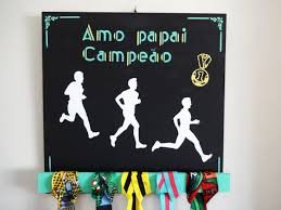 Em todos os pedidos acima de r$ 150,00. Pin Em Medalhas