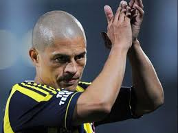 Alex de souza retweeted brahma (de ). Paukenschlag In Der Turkischen Super Lig Fenerbahce Suspendierte Kapitan Alex De Souza Woraufhin Alex Gekundigt Hat Goal Com