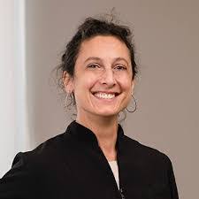 Belinda Feldman's Instagram, Twitter & Facebook