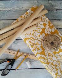 Moderne Schrankwand Regale Als Attraktiver Stauraum Im Kinderzimmer Tipi Zelt Tipi Kinderzimmer Und Tipi Selber Bauen