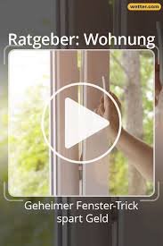 Wie Es Funktioniert Erklaren Wir Im Video Winter Fenster Trick Wohnung Ratgeber Tipps Tricks Sparen Geld Heizen Heizu Tricks Winter Tricks Fenster