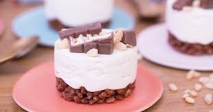 Du coup j'en ai fait un de gros bâtard pour combler le vide. Recette Cheesecake Au Kinder