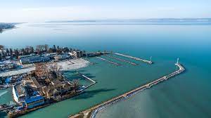 We did not find results for: Der Eisige Plattensee Bei Siofok Auf Verbluffenden Drohnenfotos Wunderbarerbalaton De