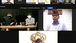 Check spelling or type a new query. Putu Supartika Bahas Cerpen Bahasa Bali Bersama Puri Kauhan Ubud Halaman 2 Tribun Bali