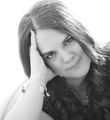 Cassandra Strong's Instagram, Twitter & Facebook