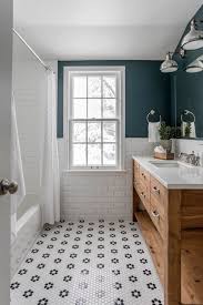 Black And White Farmhouse Bathroom Tile 30 Best Farmhouse Bathroom Tiles Ideas To Decorate Your Bathroom In 2020 Dark Green Bathrooms Bathroom Inspiration Green Bathroom