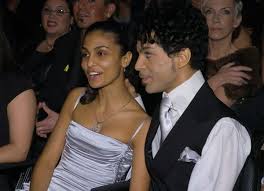 images?q=tbn:ANd9GcQ3d41MP8aQlUEEfxNVhoSV_RIXsAvMoZWDE1_EYdUxfr50DbhN-A