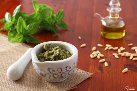 Leckere vegetarische gerichte zum selbermachen. Pesto Di Basilico Senza Formaggio Ricetta Pesto Vegano Cremoso