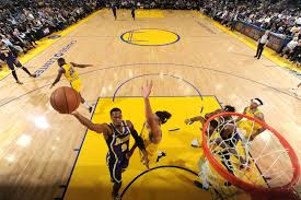 Los angeles lakers vs golden state warriors. Lakers Vs Warriors Final Score Rajon Rondo Kyle Kuzma Lead Way In Win Silver Screen And Roll