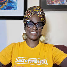 Shannon Johns, a doula in...