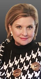 Dana Norton's Instagram, Twitter & Facebook