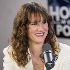 Leah Cheshier（@LeahCheshier）さん