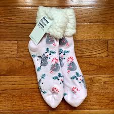 Grab them before they're gone and check out our related products for more styles you will love. Venta Old Navy Sherpa Slipper Socks En Stock