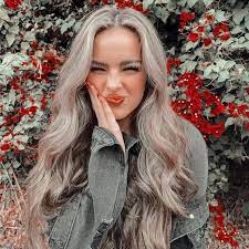 Addison rae hair blonde blond long hair long blond balayage soft curls. Addison Rae Hintergrundbild Nawpic