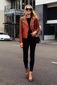 Pin By Adriana Cascante Monge On Mi Estilo In 2020 Fashion Jackson Leather Jacket Outfits Tan Leather Jackets