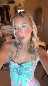 Lottie Richardson's Instagram, Twitter & Facebook