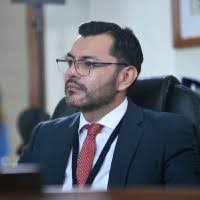 Israel Santos's Instagram, Twitter & Facebook