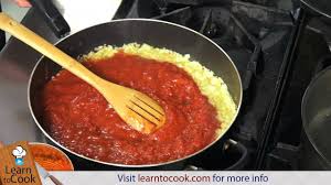 How To Make The Perfect Marinara Sauce Youtube
