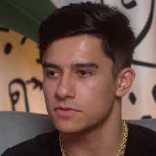 Albert Odabashian's Instagram, Twitter & Facebook