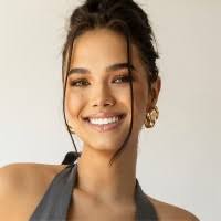 2600+ "Mollet" profiles