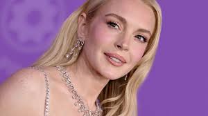 Lindsay Lohan Wore 'Sparkling-Rosé Nails' at the 'Freakier Friday' World  Premiere