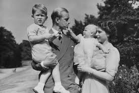 Her marriage is the longest of any british sovereign. Prince Philip Queen Elizabeth Ii S Husband Dead At 99 Wsj