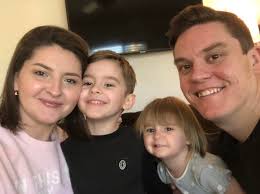 I let my kids shave my head after terminal cancer diagnosis — they made me  feel beautiful