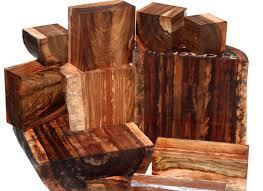 Chechen Is Also Known As Black Poisonwood Or Caribbean Rosewood It Is Not A True Rosewood But Can Have A Similar Two Ton Beautiful Wood Wood Species Wood Art