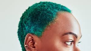 Here are the best hair dye hacks and hair color tips according to professional hairstylists and colorists who walked us through the best way to dye your 9 things to consider when dyeing your hair at home. How To Dye Your Hair 13 Expert Tips For Coloring Your Hair At Home Allure