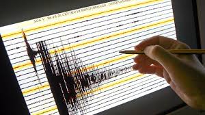Pochi minuti fa si è verificata una forte scossa di terremoto nell'aquilano che è stata avvertita anche nel territorio di roma. Terremoto Oggi A Roma Forte Scossa Nel Centro Italia
