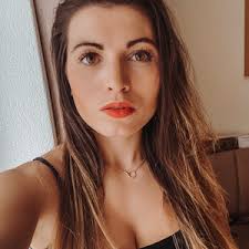 Sandra Plattner's Instagram, Twitter & Facebook