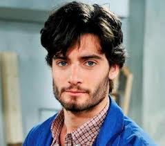 Centovetrine: Ascanio Molteni buono o cattivo?