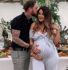 Love island is available for streaming on itv, both individual episodes and full seasons. Jessica Hayes Love Island Age Height Weight Bio Boyfriend Family