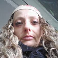 i'm a riddle (@andrematters)