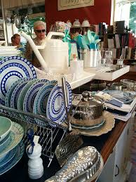 Para ello recluta una banda de ocho personas que reúnen un único requisito, ninguno tiene. Negozi Di Design A Verona I Miei Top 5 Maisonlab