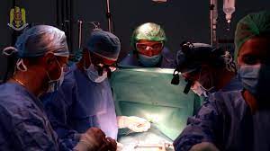Fiind creată în anul 1977, secţia chirurgie vasculară a scr este singura secţie specializată în acest domeniu în care se tratează pacienţi din toată ţara, avînd o importanţă unică pentru sistemul de sănătate din moldova. Sectia Clinica Chirurgie CardiovascularÄƒ Spitalul Universitar De UrgenÅ£Äƒ Militar Central Dr Carol Davila