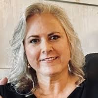 Karen Imperial's Instagram, Twitter & Facebook