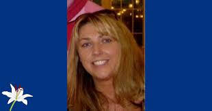 Tammy Hardee's Instagram, Twitter & Facebook