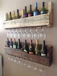 25 Kreatywnych Rzeczy Ktore Mozesz Calkiem Sam Zrobic Z Palet Reclaimed Wood Wine Rack Home Diy Reclaimed Wine Rack