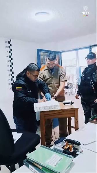 #COLOMBIA: OTRO CRIMINAL TRASLADADO DE CÁRCEL PARA ELIMINAR PRIVILEGIOS, El  presidente Abelardo de la Espriella anunció el traslado de Juan Guillermo  Monsalve de la cárcel de La Picota, donde tenía ...