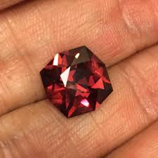 3 26 Pyralspite Malaya Garnet Vvs Color Shift Imperial Pink To Reddish Orange Orange Gem Malaya Garnet Gems