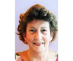 Christine Heyn's Instagram, Twitter & Facebook