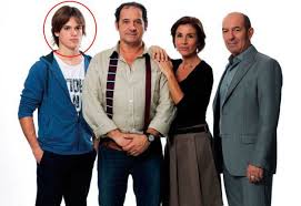 Parte de su historia en el certamen y la modelo se sintió tan identificada que no pudo contener las lágrimas. Viviana Saccone En Romance Con Un Joven Que Podria Ser Y Fue Su Hijo
