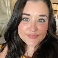 Amber Worsham's Instagram, Twitter & Facebook