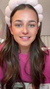 Get ready with me for a fridayyyyy night #fyp #grwm #fashion