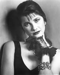 Virginia Madsen, Daphne Zuniga, and Cynthia Gibb