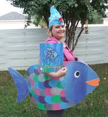 Another Way Of Doing Rainbow Fish Using Cardboard Storybook Character Costumes Book Costumes Rainbow Fish Costume
