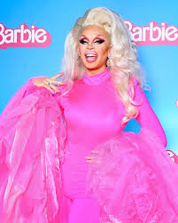 Hedda Peterson (@PetersonHedda)